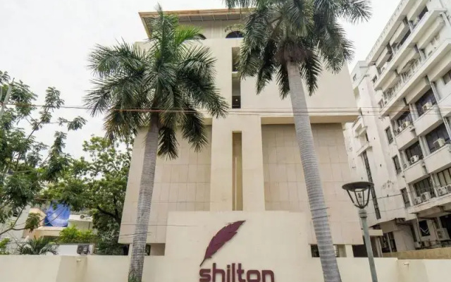 Shilton Dee Cee