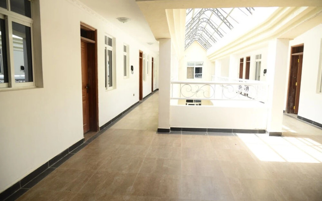 Karen Inn & Suites