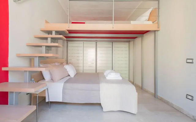 Via Ciro Menotti Halldis Apartment