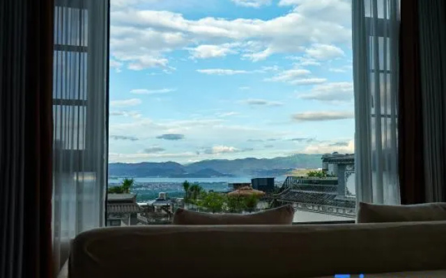 Valley Sea · Mountain View Tea Retreat (Dali Ancient City Branch)