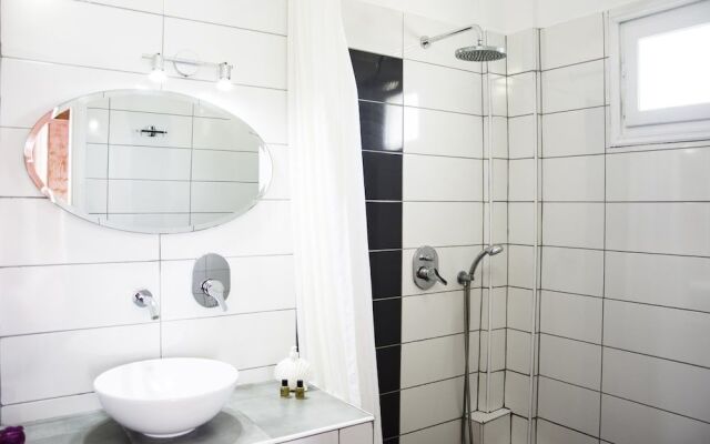 Stellas Guest House