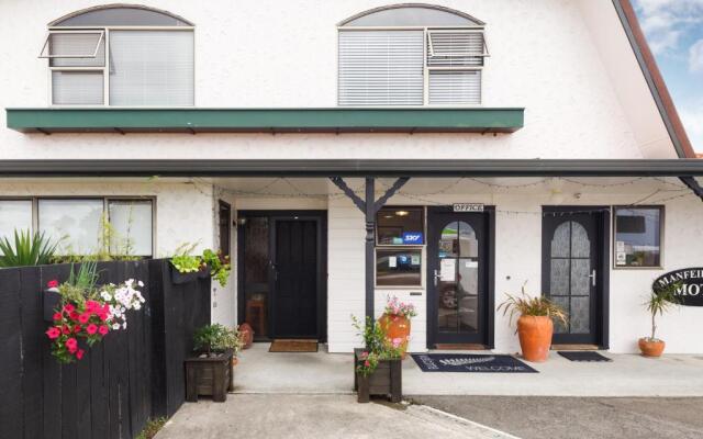 Manfeild Park Motel