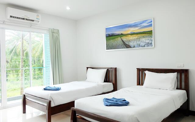 Tenera Boutique Residents