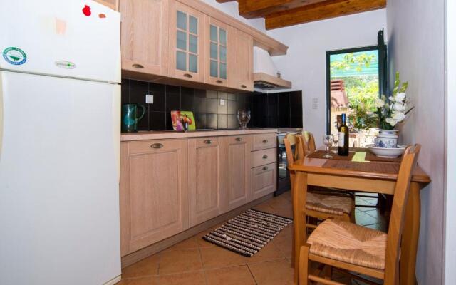 Nandia Studio & Apartment