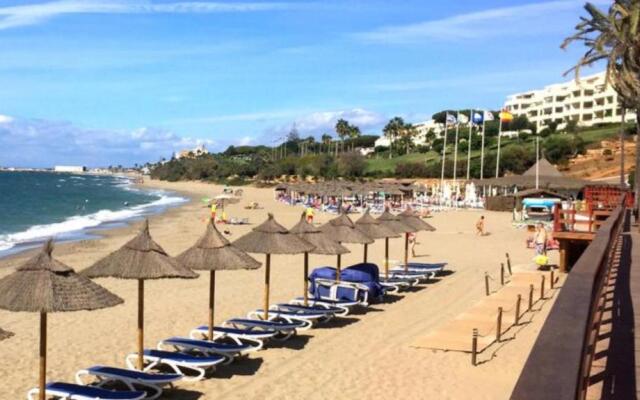 MI CAPRICHO B16 Beachfront Apartment