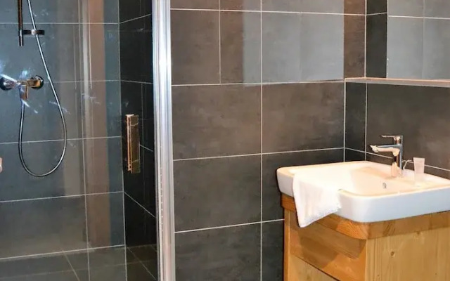 Residence Post
