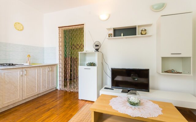 Apartments Sany