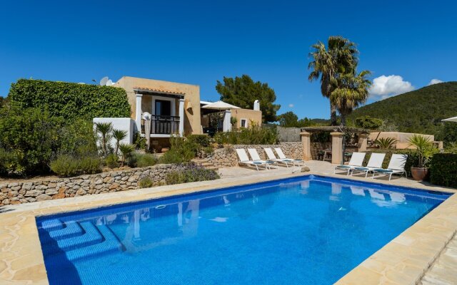 Villa Romero I