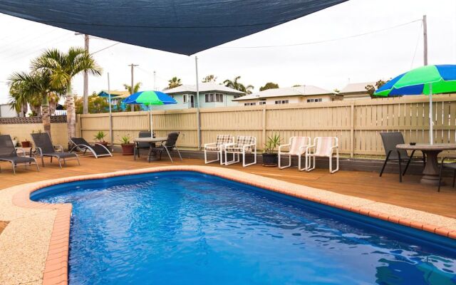 Gladstone Motel
