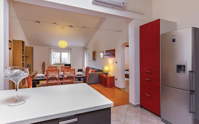 Nice Home in Volme With Wifi and 3 Bedrooms