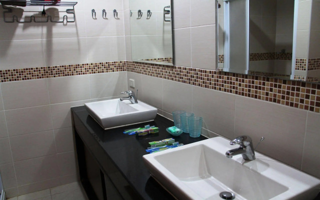 Wongamat Privacy by Good Luck Apartments