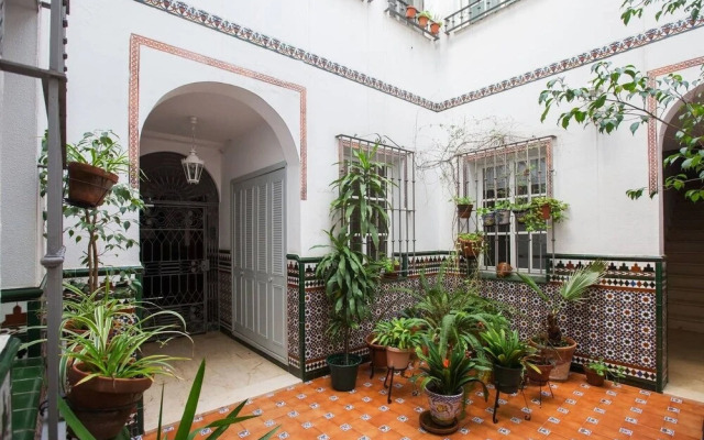 Triana Place by Keywii, 2 Pax, Triana