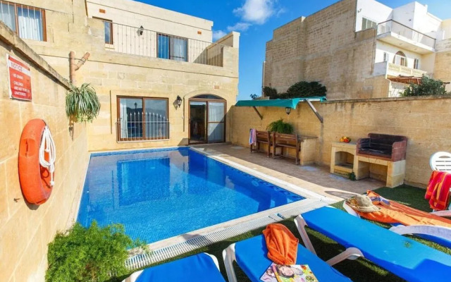 Gawhra - 3 BR Villa with Private Pool - BAG 49938