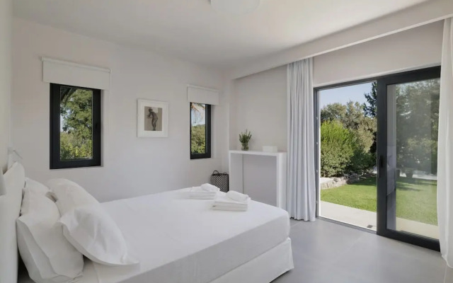 Myrtia - Luxury Hidden Gem