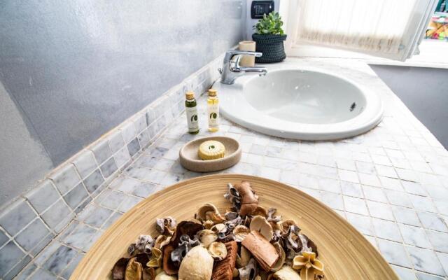 Daisy by PortofinoHomes