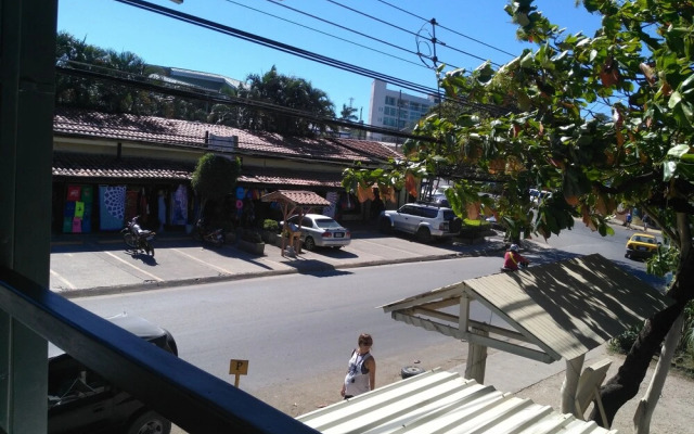 Tuanis B&B Tamarindo