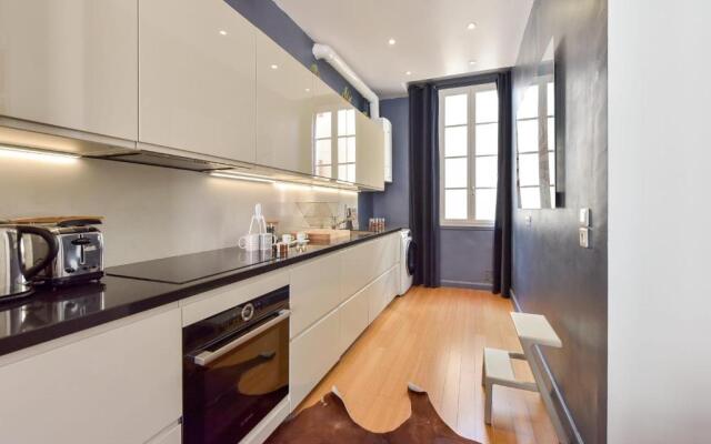 SERRENDY Fall in love Large 1-bedroom apartment 7min to Palais