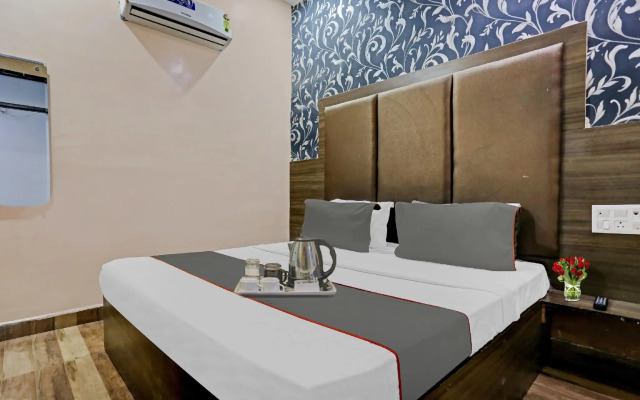 Collection O 700079 Vip Hotel