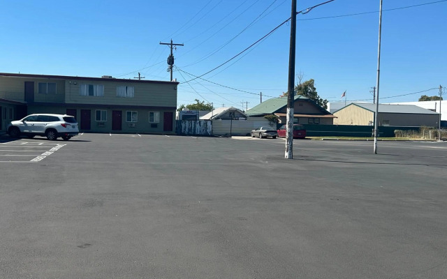 Oregon Trail Motel By Townhouse Ontario Or