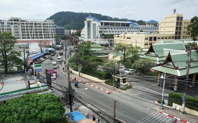 Yanyu Patong