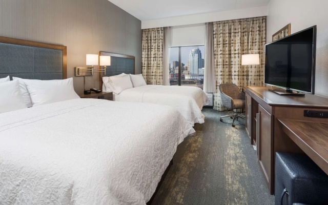 Hampton Inn & Suites Newport/Cincinnati