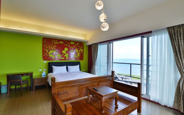 White Spray B&B