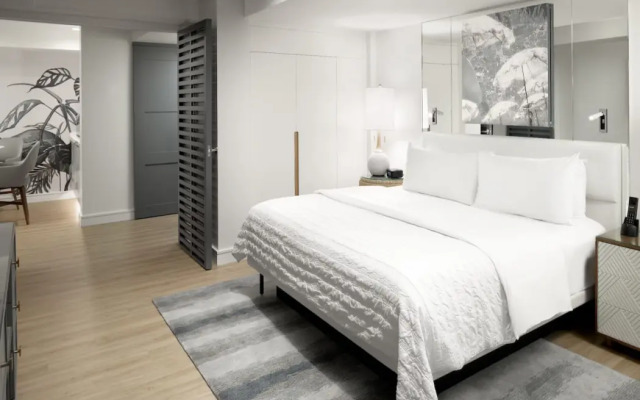 Hyatt Centric Delfina Santa Monica