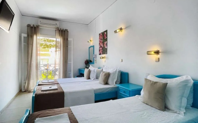 Stratos Hotel