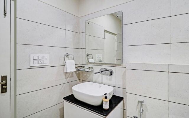 Treebo Trend Kamron Regency Sector 80