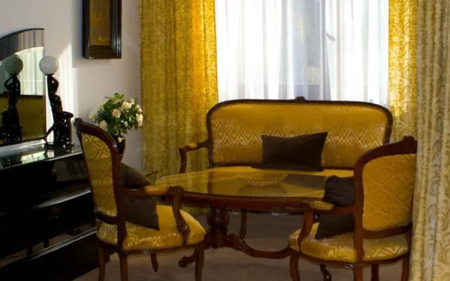 Schwarz Wienerwald Appartements