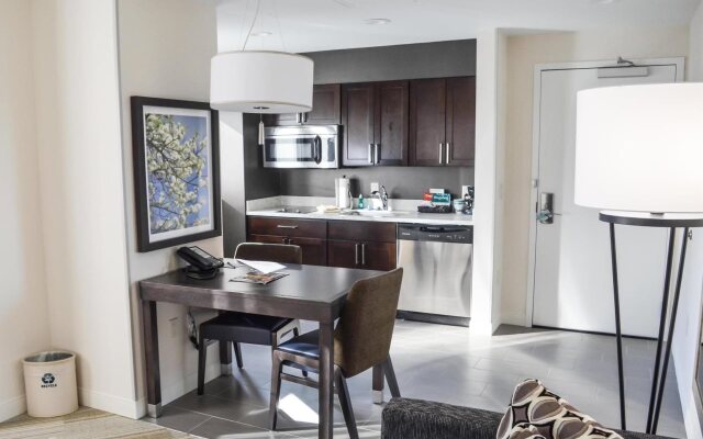 Homewood Suites by Hilton Richmond Downtown
