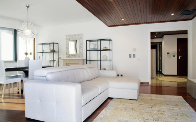 Parque das Nações - Fil Pool Apartment