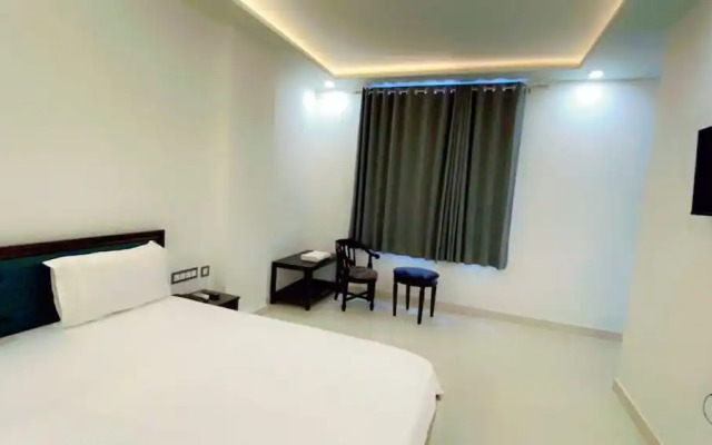 Hotel Giriraj Palace