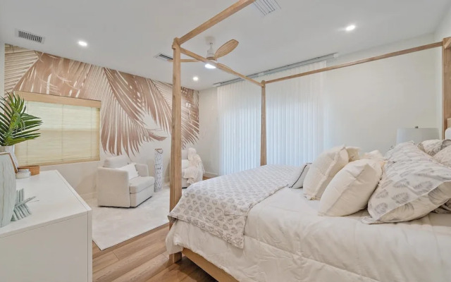 The Beach House 2 Bedroom Condo