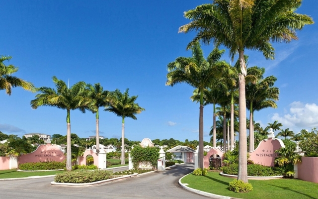 Royal Apartment at Westmoreland