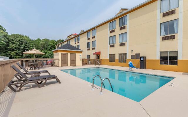 Comfort Inn & Suites Mocksville I-40