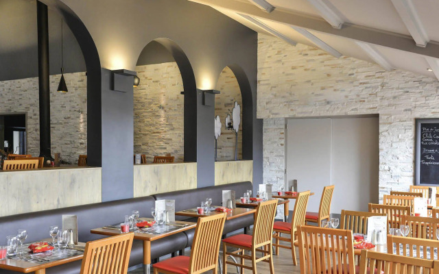 ibis Macon Sud Crêches