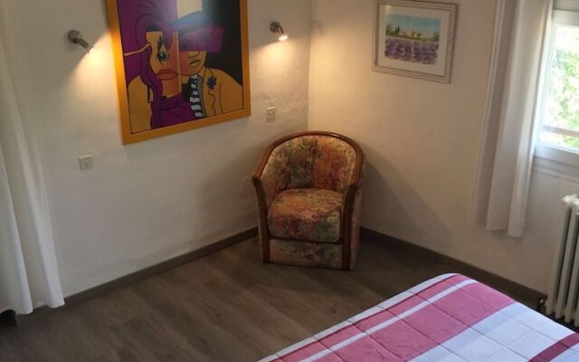 Bed And Breakfast "Les Cigales"