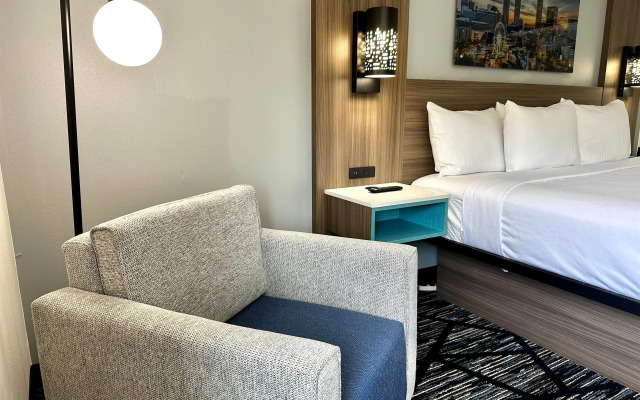 La Quinta Inn & Suites by Wyndham Atlanta Roswell