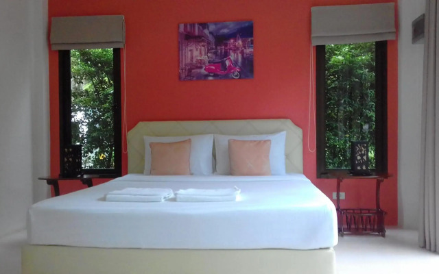 Phuket Sirinapha Resort