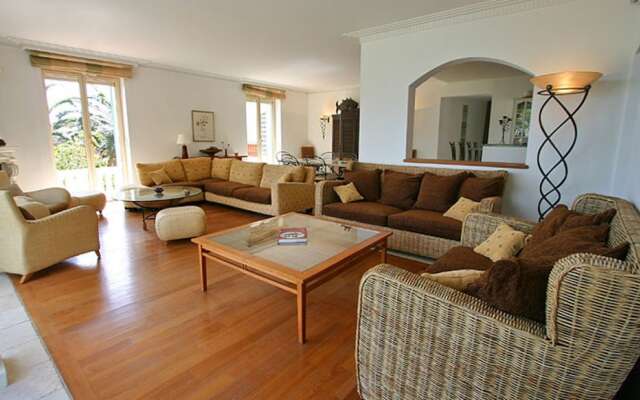 Oneiro Theoule-sur-mer