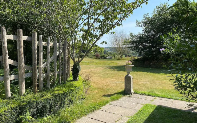 Munden House