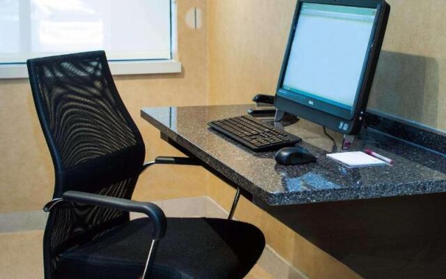 Tysons Corner Suites A Baymont By Wyndham