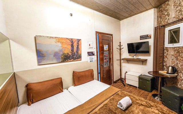 OYO 767 Hotel Urban - Khotel Kurban Hotel