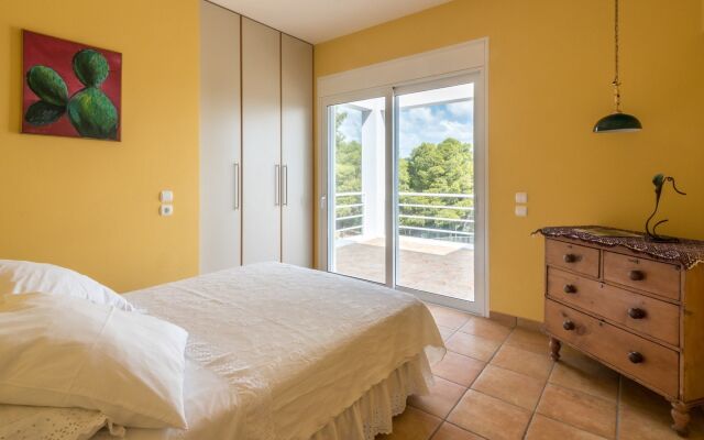 Jeannine's Villa