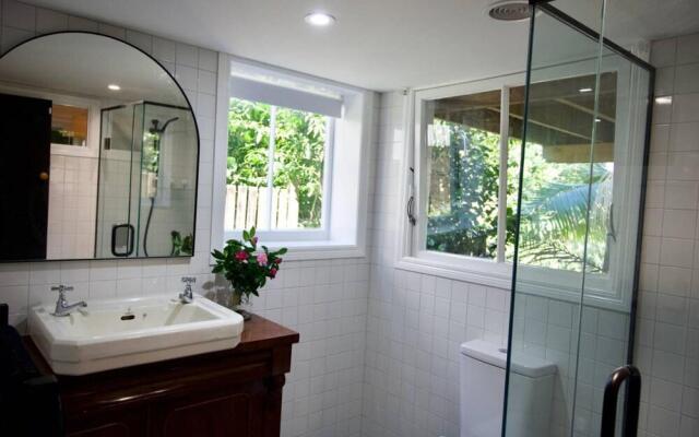 Stylish Brand New Studio Close to Ponsonby