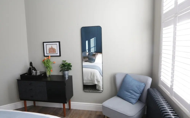 Hop Market - Ensuite Bedroom