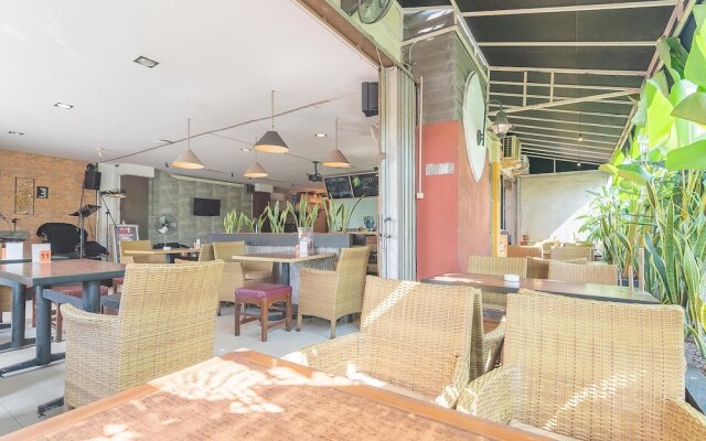 D'soedoet by RedDoorz