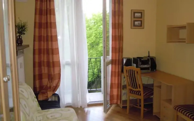 Apartament Przyjazny Iwicka