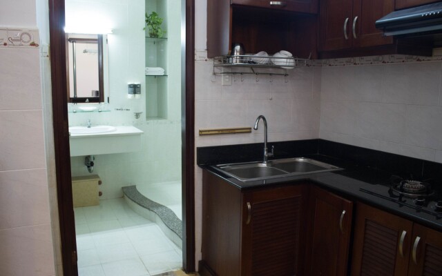 Hoa Phat Hotel & Apartment